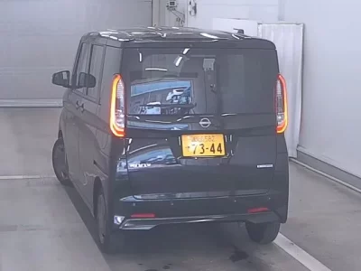 Nissan ROOX