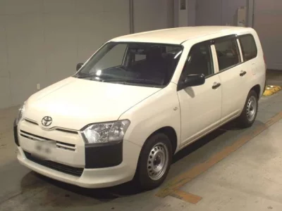 Toyota SUCCEED