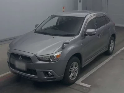 Mitsubishi RVR