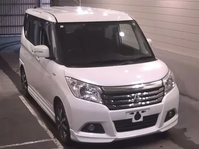Mitsubishi DELICA D2