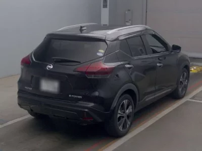 Nissan KIX