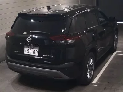 Nissan X-TRAIL