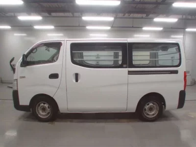 Isuzu COMO