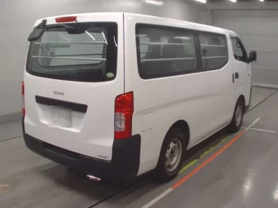Isuzu COMO