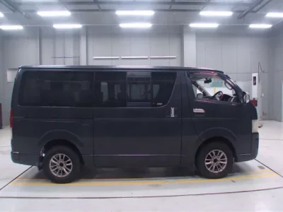 Toyota REGIUS ACE VAN