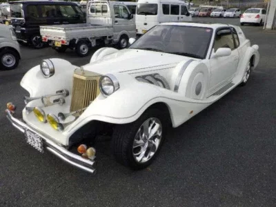 Mitsuoka LE-SEYDE