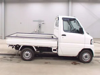 Mitsubishi MINICAB TRUCK