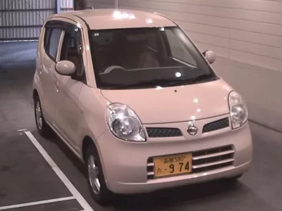 Nissan MOCO