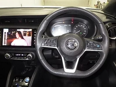 Nissan KIX