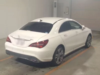 Mercedes-Benz CLA CLASS