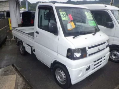 Mitsubishi MINICAB TRUCK