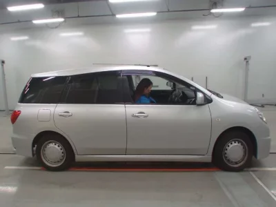 Nissan WINGROAD