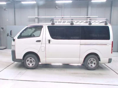 Toyota REGIUS ACE VAN