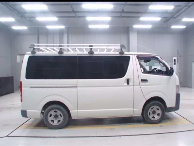 Toyota REGIUS ACE VAN