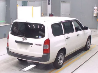 Toyota SUCCEED