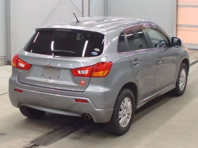 Mitsubishi RVR