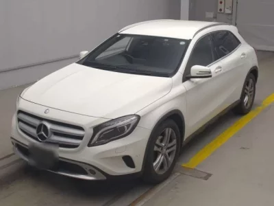 Mercedes-Benz GLA CLASS