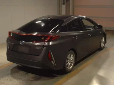 Toyota PRIUS PHV