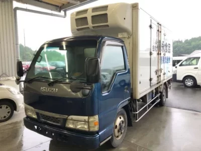 Isuzu ELF