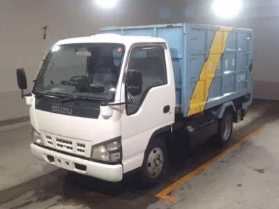 Isuzu ELF