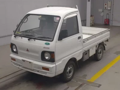 Mitsubishi MINICAB TRUCK