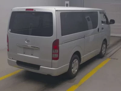 Toyota REGIUS ACE VAN