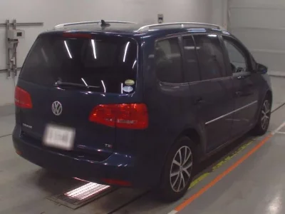 Volkswagen GOLF TOURAN