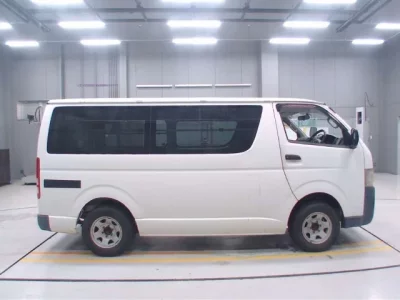 Toyota REGIUS ACE VAN