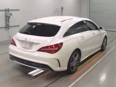 Mercedes-Benz CLA CLASS