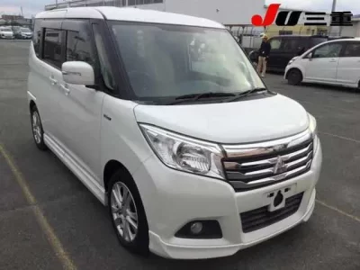 Mitsubishi DELICA D2