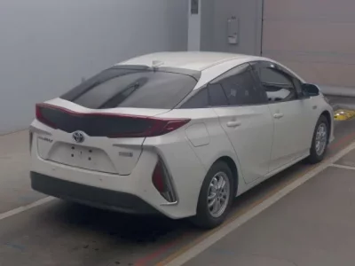 Toyota PRIUS PHV