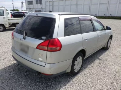 Nissan WINGROAD