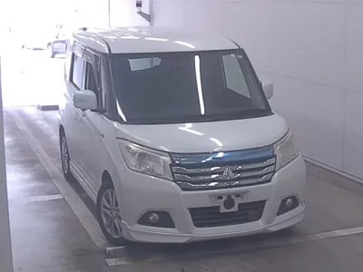 Mitsubishi DELICA D2