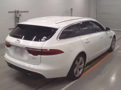 Jaguar XF SERIES