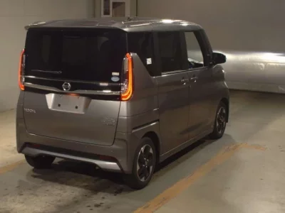 Nissan ROOX