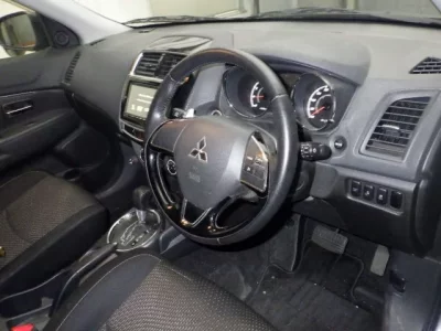 Mitsubishi RVR