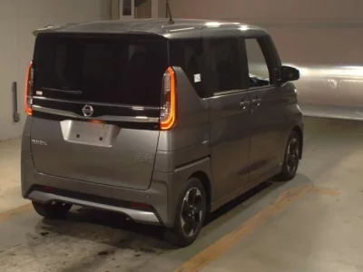 Nissan ROOX