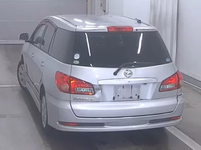 Nissan WINGROAD