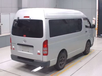Toyota REGIUS ACE VAN