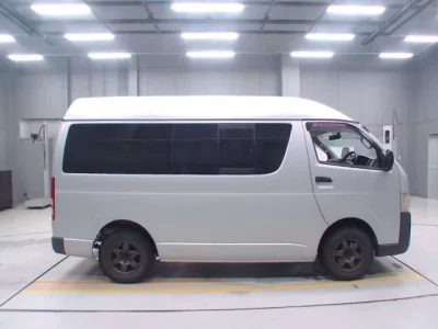 Toyota REGIUS ACE VAN