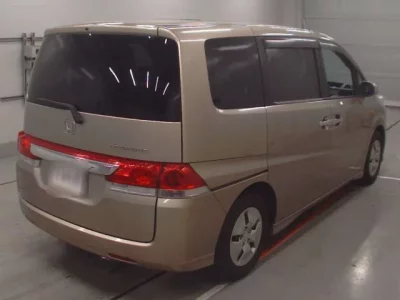 Honda STEP WAGON