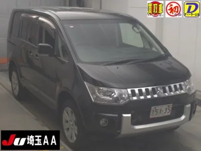 Mitsubishi DELICA D5