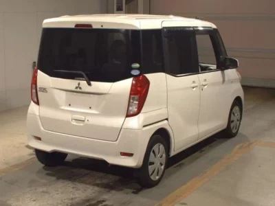 Mitsubishi EK SPACE