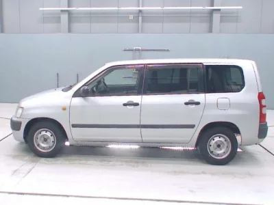 Toyota SUCCEED