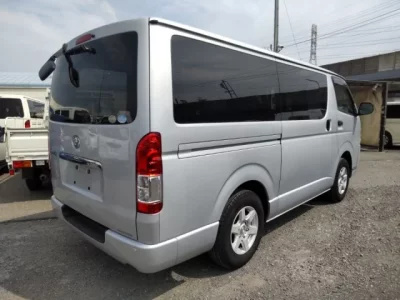 Toyota REGIUS ACE VAN