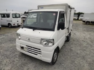 Mitsubishi MINICAB TRUCK