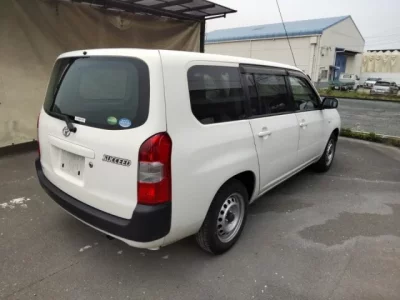 Toyota SUCCEED