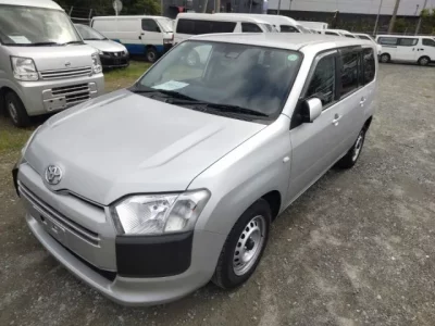 Toyota SUCCEED