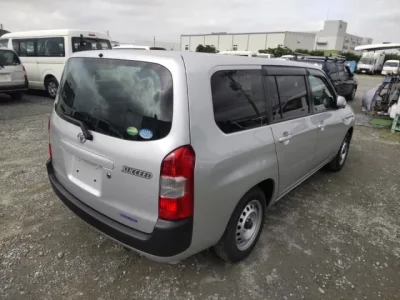 Toyota SUCCEED