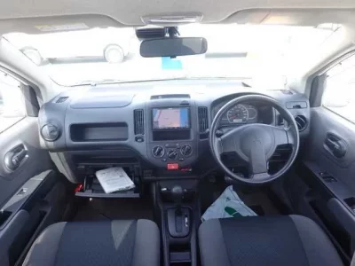 Mitsubishi LANCER VAN